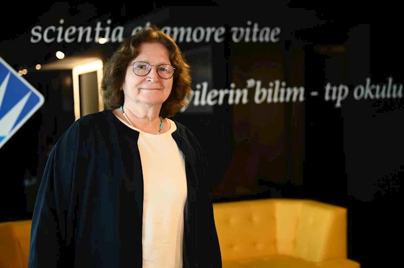 Erken tanı ve tedaviyle HIV’lı hastalar kaliteli yaşam sürebilir
