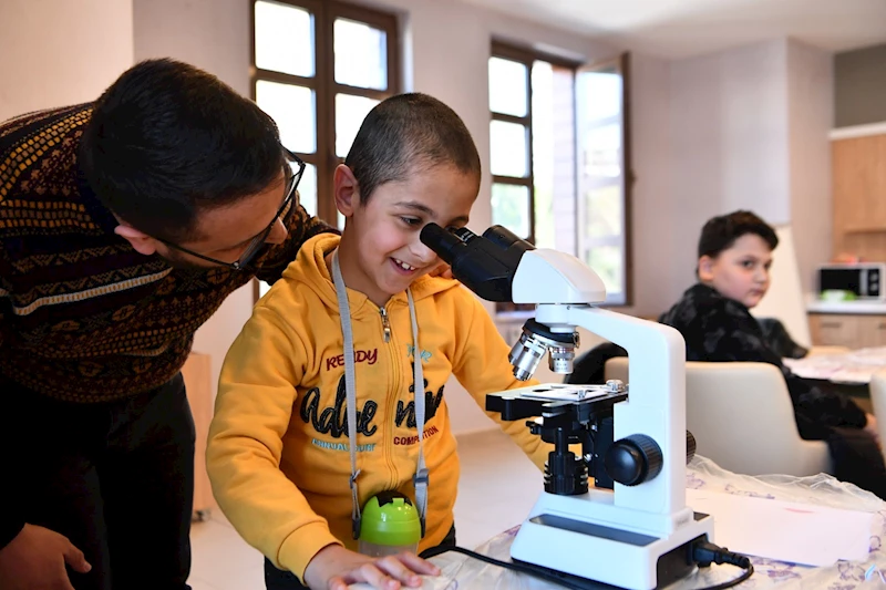 Mamak Belediyesi’nden Çocuklara Bilim Dolu Tatil